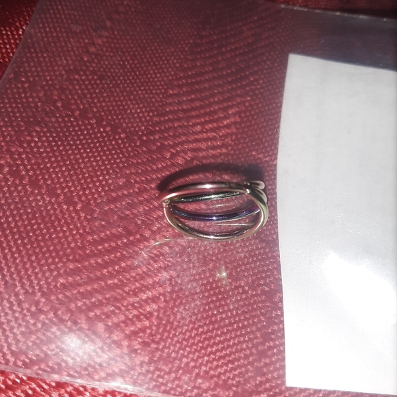 NWT 14K Gold nose ring - Picture 4 of 6